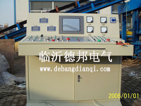 PLC、觸摸屏控制系統(tǒng)214