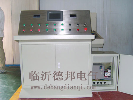 PLC、觸摸屏控制系統(tǒng)210